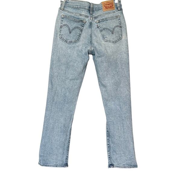 Levi's Wedgie Straight Distressed Jeans Light Wash 34964-0132 Size 28x28 - Picture 6 of 16